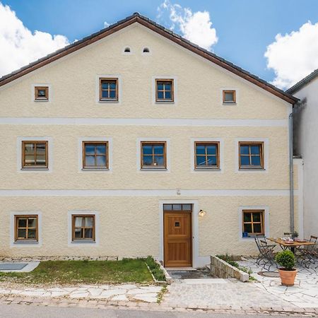 Historische Wohnung Mit Gehobenem Ambiente Walting Eksteriør billede